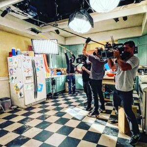 Jolie Jenkins Instagram - There’s always someone standing right in front of the drawer you need, amirite? 🎥😍 #thereallyloudhouse #bestcrewever