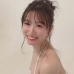 Jonishi Rei Instagram - ⠀ ⠀ ⠀ 表紙争奪バトルしたときのオフショット👙 ⠀ ⠀ ⠀ ⠀ #過去pic #水着 #グラビア #お団子 #彼女感 #gravure