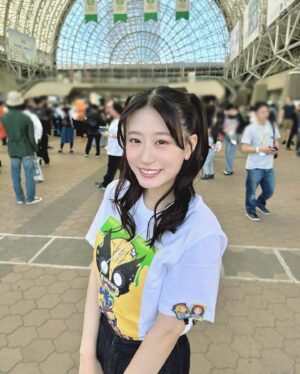 Jonishi Rei Instagram - ⠀
#大阪コミコン2024
3日間の私服&Tシャツ🫶❤️
⠀
⠀
⠀
チャッキーの髪留めと、緑のパーカーも
可愛くてお気に入り🌟
どっちもコミコンでゲットしたよ〜☺️