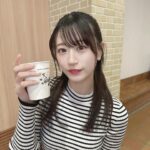 Jonishi Rei Instagram - ⠀ 今日は寒かったので ホットを買ってしまいました☕️ 寒がりにはまだまだ長袖じゃないとキツそうです☃️ ⠀ ⠀ ⠀ ⠀ ⠀ #れーチャンしふく #dailylook #ootd #code #outfit #低身長コーデ #154cm #モノトーンコーデ #ハーフアップ #お姉さん 👩🏻？