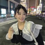 Jonishi Rei Instagram - エリマキトカゲ ⠀ ⠀ ⠀ ⠀ ⠀ ⠀ 春服着るの楽しみにしてた 大きい襟とリボンが可愛い〜🌷🌷🌷 ⠀ #れーチャンしふく #dailylook #ootd #code #outfit #低身長コーデ #154cm #お団子 #ヘアアレンジ #春服 #春