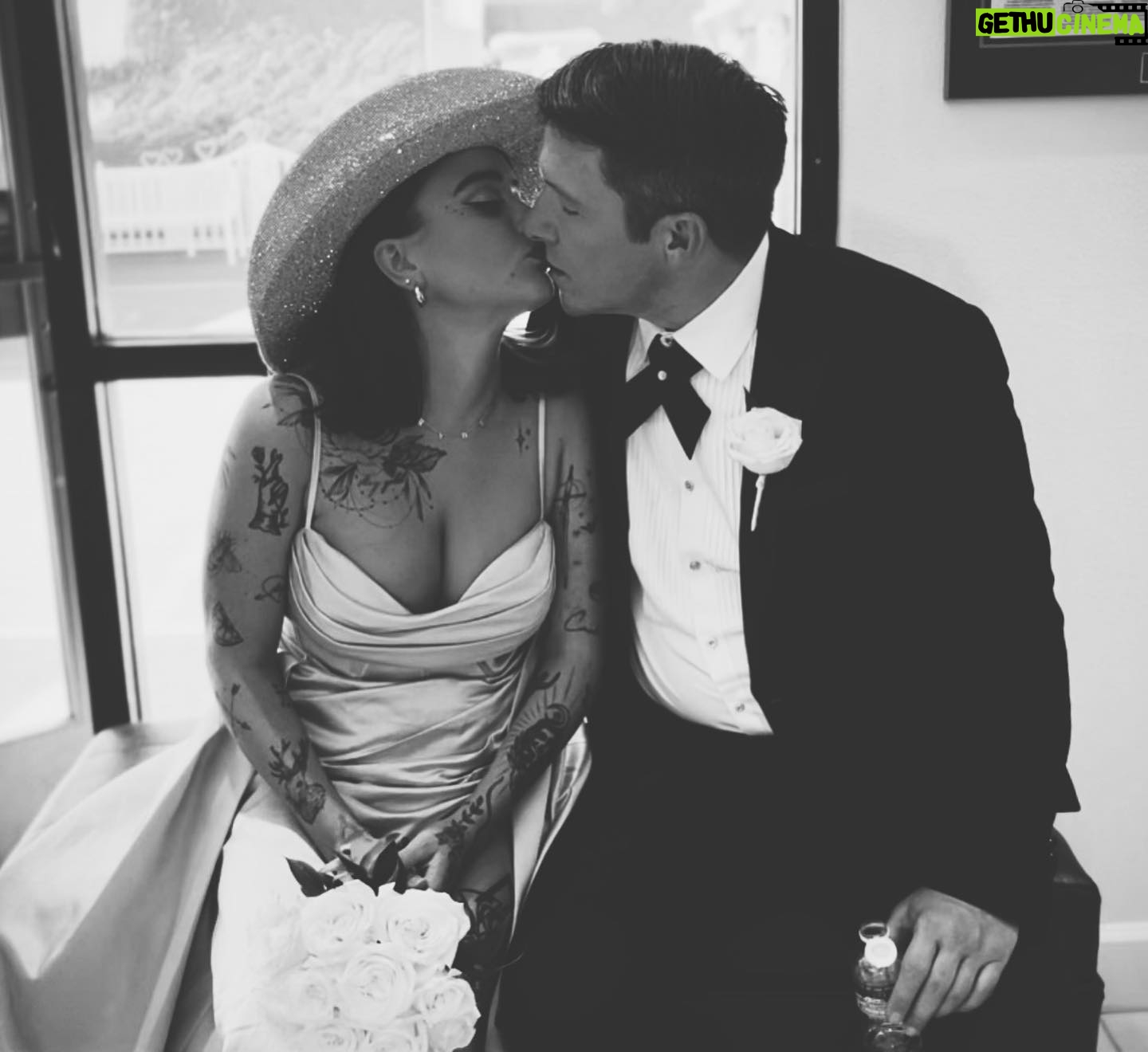Jordan Danger - 3 Likes - A Vegas Marriage Story