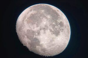 Jordan Danger Instagram - Early morning moon friend