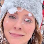 Jordan Claire Robbins Instagram – guess who won the snowball fight? 

being the cool aunt comes at a hefty price 🥶