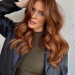 Jordan Claire Robbins Instagram – Golden Auburn dreams 🤌🏻
The most natural looking ginger hair on the beautiful @jordanclairerobbins by me #chrisweberhair @vanillaloft 🖤
#vanillaloft #vancouverhairstylist #vancouverhairsalon #gingerhair #redhair #hairgoals 🖤