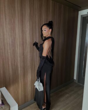 Jordan Lipscombe Instagram - dress of dreams☁️