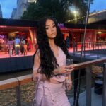 Jordan Lipscombe Instagram - pink barbie dreamhouse💒☁️