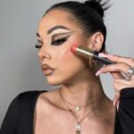 Jordan Lipscombe Instagram - JORDANS DREAM KASH BOX W/ @kashbeauty ☁️🤍 guys this box is what makeup dreams are made of, a brand i adore & a box filled with my fave products from them...unmatched! 7 products from eyes, to skin, to lips, all for ONLY £49.95/€59.95 but it's worth £84.65/€103.65! free delivery w/ our box- grab one & create the best looks ever✨ AD