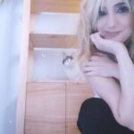 Jorgelina Aruzzi Instagram – Mí gato David en @melparmuebles 💖❤️😺😺😺