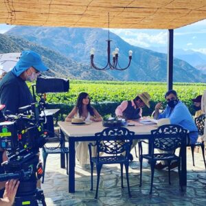 Jorgelina Aruzzi Instagram - Fin de rodaje de Ex casados  en #lariojaargentina con @moldavskyroberto ,bajo  la dirección de @sabrinafarji @excasadosfilms
  Gracias @turismolarioja @joserosa.ok 
gran equipo @cristian.tapia.marchiori @laut.perin @julimarinimakeup @caro.miy.sued gracias por las risas!!!
