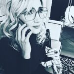 Jorgelina Aruzzi Instagram – El primero de nosotros #valeria @telefe @paramountplusbr @vis_global