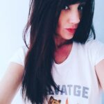 Jorgelina Aruzzi Instagram - @beneidateg es una marca nueva que me encanta! Tiene remeras 100% algodón pima y vestidos de viscosa importada que son un sueño! Beneïda significa Bendecida en catalán Amo! Aprovechen que por el Mes de la Madre están con descuentos especiales♥️