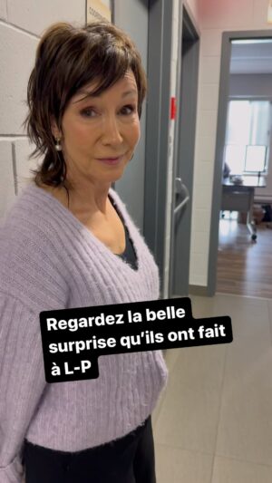 Josée Boudreault Instagram - Regardez la surprise qu’ils ont fait à L-P! 😴

Ce soir nous présentons Sois ta meilleure amie au Centre communautaire récréatif Saint-Jean-Baptiste