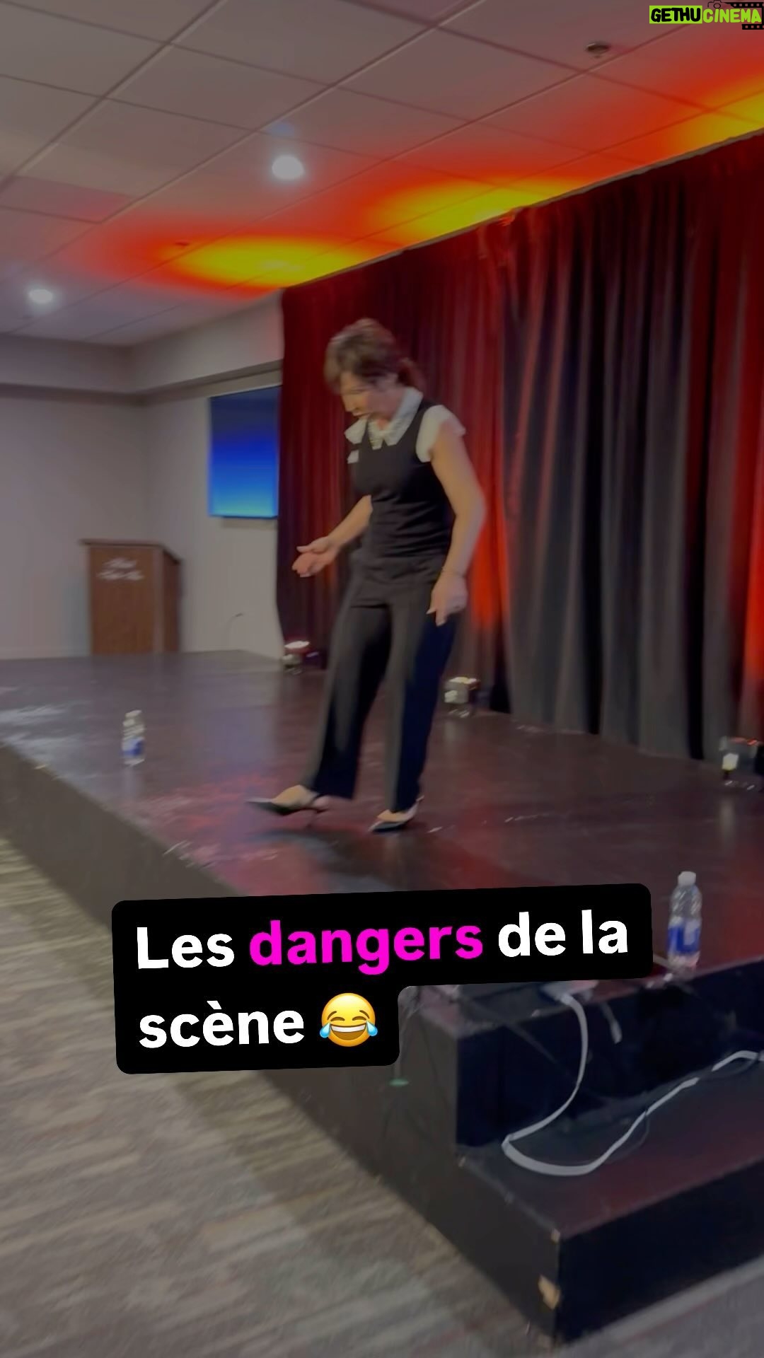 Josée Boudreault - 137 Likes - Et non, finalement le trou ne m’a pas joué de mauvais tours pendant la soirée 😂