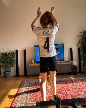 Josefine Preuß Instagram - Jaaa, Danke Jungs für dieses Spiel! #deutschenationalmannschaft #em2020 #wenn‘ssoweitergeht..