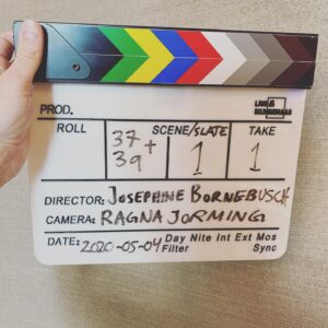 Josephine Bornebusch Instagram - Första dagen på mitt nya projekt. Ensamt men tryggt. #warnerbros
