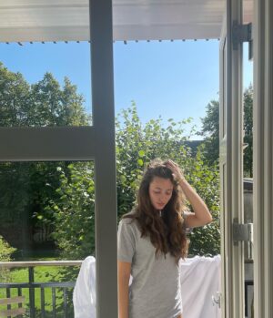 Josephine Chavarria Højbjerg Instagram - 🏠 Kald mig en københavnertøs! Jeg bor her nemlig nu yeehaawwww