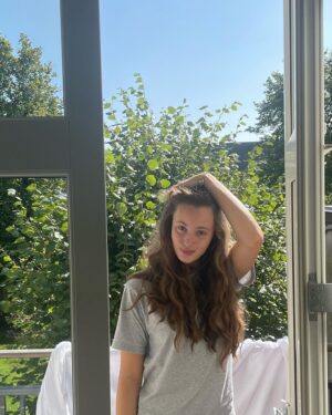 Josephine Chavarria Højbjerg Instagram - 🏠 Kald mig en københavnertøs! Jeg bor her nemlig nu yeehaawwww