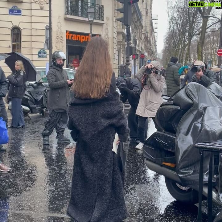 Josephine Chavarria Højbjerg - 9K Likes - Thanks for inviting me @hermes 🤍 It was beautiful | annonce