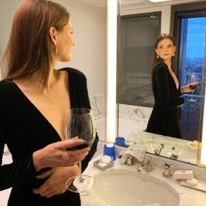 Joséphine Japy Instagram - Last check before the show @institut.lumiere in honor of #francisfordcoppola 
Thank you @chopard for having me