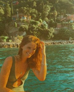 Actress Joséphine Japy HD Instagram Photos and Wallpapers March 2022
