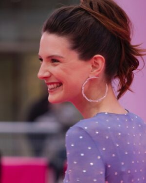 Joséphine Japy Instagram - TAPIE X @canneseries 

@pacorabanne by @juliendossena 
@messikajewelry