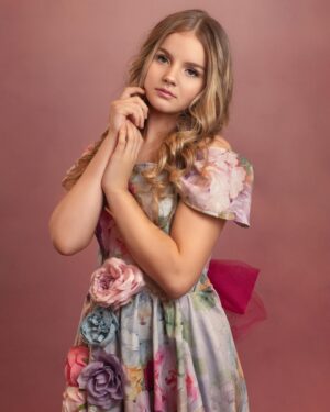 Journey Kay Instagram - Recent work 😊 Thank you @amberdamourphotography and @wppievents for this opportunity.  I had the best time!  Thank you @officially_miahgreen for being my “set mom 😉” while my mom had to work.  Appreciate everyone in my life that helps make my dreams a possibility!