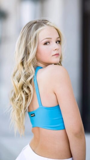 Journey Kay Instagram - Tag me if you make one!  I would love to comment and support you! 
These amazing photos are by @studiojoliedance 
Dancewear by @honeycutofficial 
@therockcenterfordance @therockcompanyofficial #rockkid