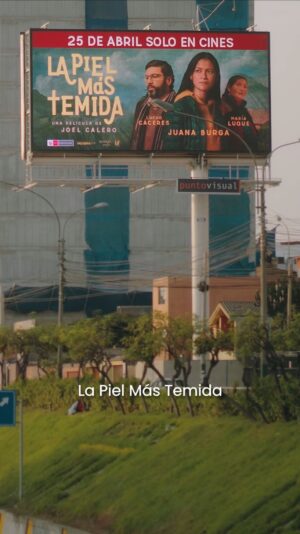 Juana Burga Instagram - @lapielmastemida en cines! 🇵🇪🎬✨

🎥 @edgardo.castaneda