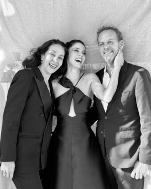 Juana Acosta Instagram - Noche de estreno ❤️ Cannes 2024
Gracias @the2ndskinco @cartier @casadeiofficial @beautyexpertlancome @lancomeofficial @olasevich #Makeup @melturlay #Cannes2024 @merakiagents @festivaldecannes