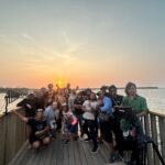 Juana Acosta Instagram - It’s a wrap!!!! ❤️ Casi 4 meses con el mejor equipo posible; cuánto talento y cuánta calidad humana, me voy llena de amor y de gratitud. Los adoro! @netflixlat @netflixcolombia @tisproductions_