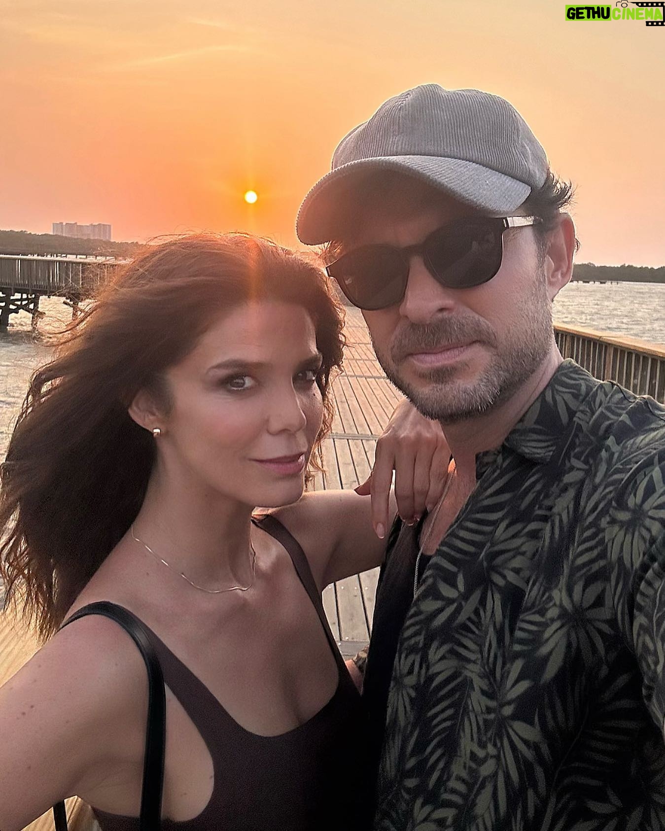 Juana Acosta Instagram - Contigo @manolocardona hasta el fin del mundo ❤️ 30 años de hermosa amistad en las buenas y en las malas. Suma y sigue… Que suerte la mía.🙌🏻