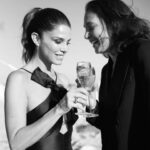 Juana Acosta Instagram - 15 Años juntas @juanitaFellag 🖤 Nuestro primer @festivaldecannes con “Carlos” de #OlivierAssayas y ahora “Les pistolets en plastique” de @jeanchristophemeurisse clausurando la @quinzaine_des_cineastes Merci Juanita, Je t’ aime. Tchin Tchin 🍾