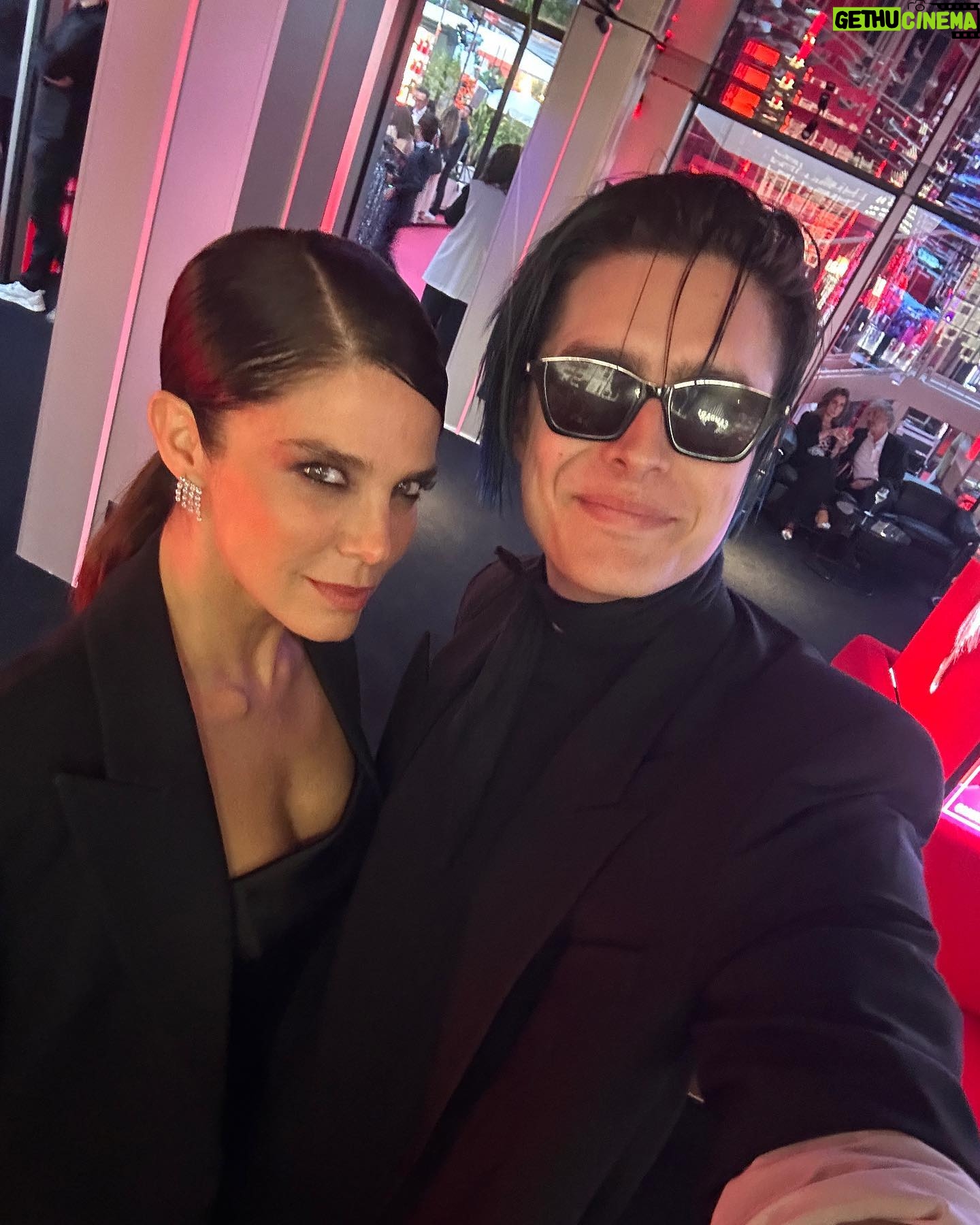Juana Acosta - 3 Likes - Momentazos en la fiesta Cinemathèque de Campari en el @festivaldecannes con @hiba_abouk_ & @pazvegaofficial ❤️Gracias @campariofficial @campari_spain @mariamasbaga #CampariCinema #WeAreCinema Gracias @_freddyalonso @carolinaherrera @messika @merakiagents