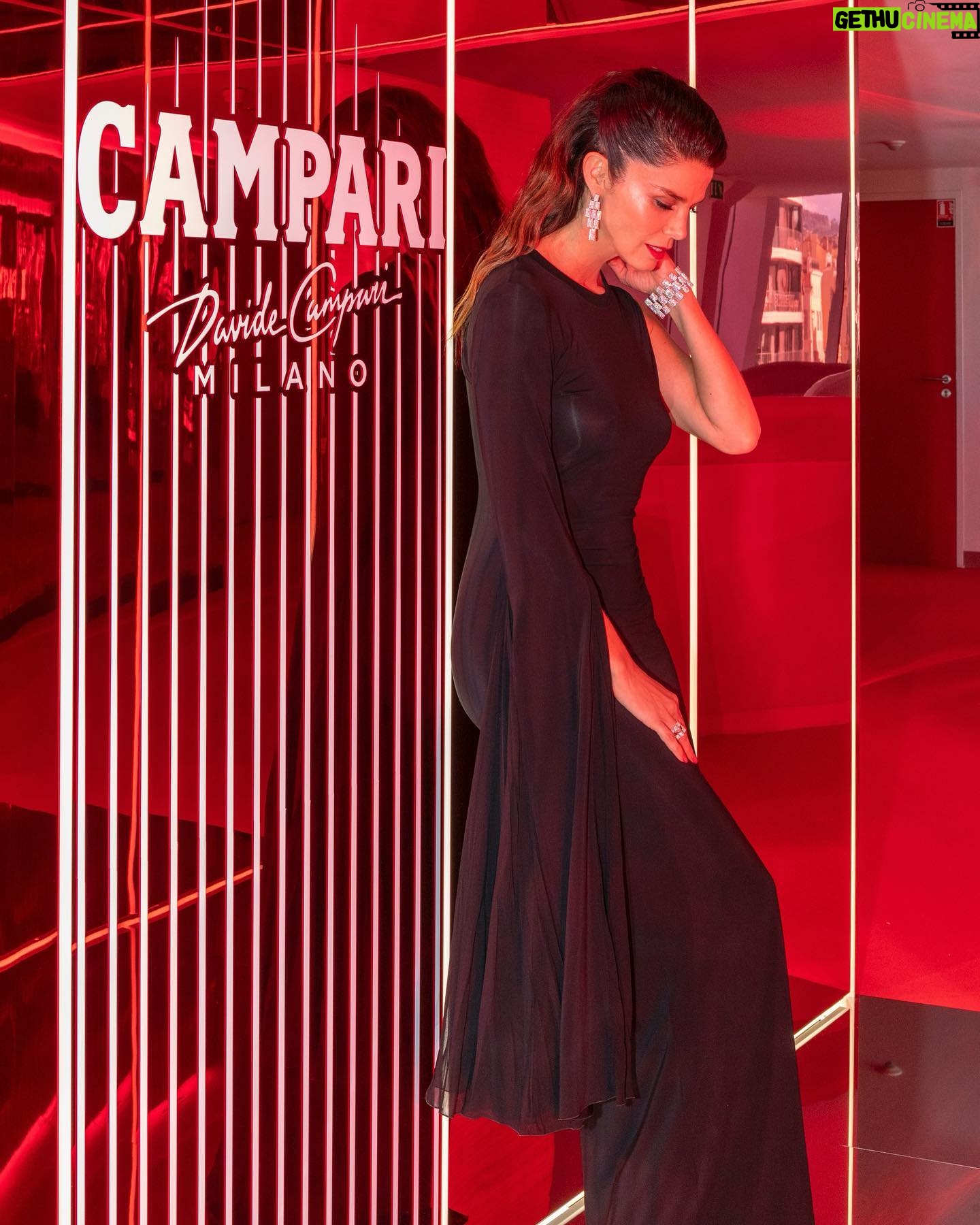 Juana Acosta - 3 Likes - CANNES 2024 ❤️ Gracias @campariofficial @campari_spain por invitarme un año más a el @festivaldecannes a celebrar el cine; siempre es un sueño!! #WeAreCinema #CampariCinema #EnjoyResponsibly
Gracias @_freddyalonso @messika @nensidojaka @jimmychoo @lancomeofficial @beautyexpertlancome @merakiagents & @mariamasbaga #Cannes2024