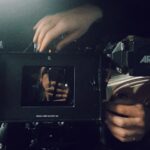 Juana del Río Instagram - Rara, satánica, “darks”, atormentada, depresiva, miedosa, enferma, poco femenina, no mujer, desadaptada. Esos son algunos de los adjetivos con los que me describen con más frecuencia de la que me gustaría. Y a pesar de que me causaba gracia, también me avergonzaba sentirme tan distinta a lo que parece ser aceptable y bien recibido. Pero gracias a este personaje, a esta historia y a este entrañable equipo, me doy cuenta de que eso que me avergonzaba, es en realidad motivo de orgullo. Y que como yo, hay un ejército de desadaptados con ganas de hacer las cosas distinto. 🎬 🦇 📿 👁 💥 *the soft and supple will prevail.