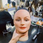 Juana del Río Instagram - Pelito nuevo. 🎬 🦇 📿