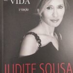 Judite Sousa Instagram - Terceira edição de “Pedaços de Vida”. Avançamos. Obrigada aos leitores#📖📖📘📘✏🌸✌