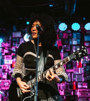 Judith Hill Instagram - Thanks to all who rocked out with us in Denver last night at @opheliasden ❤️❤️. Santa Fe see you tonight at @thelensic !
📸@rngldrmag
