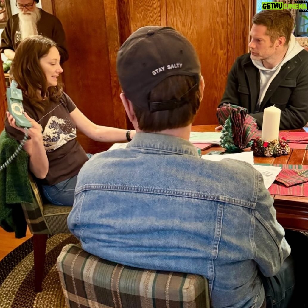 Judy Greer Instagram - Drawing out the holiday season this year with @bestchristmaspageantevermovie. What you see behind Pete Holmes’ giant head is me and Dallas Jenkins hard at work. That thing I am holding is a phone from the olden days. #bestchristmaspageantever