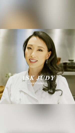Judy Joo Instagram - In my latest Q&A, I share how I choose what to order at new restaurants and my top tip for finding the best places to eat in a new city. 

When trying a new place, I aim to try something I’ve never had before, often asking for the house specialty or signature dish. Being a big fan of seafood, I usually lean towards pescatarian dishes.

To discover great dining spots in a new city, my advice is to ask the locals, such as your taxi driver, where they would go to eat. When in Rome, do as Romans do! Be a local! (Do not eat at McDonalds in Paris!)
•
•
•
•
#JudyJoo #FoodTips #Seafood #LocalDining #ChefLife #Foodie #EatLikeALocal #CulinaryTips #FoodLovers #RestaurantTips