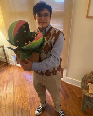 Judy Reyes Instagram - Happy Halloween! 🎃💀👻 #littleshopofhorrors #mykidisawesome 👑✊🏽♥️