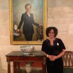 Judy Reyes Instagram - Still floating from the experience in DC with @poderistas meeting with influential Latinas from all over the nation. Moved to see us well represented in the White House. Excited and proud to create community and solutions with these brilliant artists and nurses and doctors and lawyers and teachers and politicians and businesswomen, etc. #poderistastakedc #lovethesewomen #hispanicheritagemonth ✊🏽🤎👑