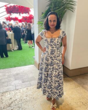 Judy Reyes Instagram - What a dazzling night among the stars!  Thank you @Bafta for inviting us to your fabulous #BAFTAteaparty. A great time was had by all. Thank @yourstrulysuleka for being my perfect plus one and @therealanaortiz for dressing me. ✊🏽👑🔥