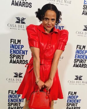 Judy Reyes Instagram - What a morning at the Independent Spirit Awards Nominees Brunch!  An exhilarating time in the company of brilliant artists and fellow nominees w our film #Birth/Rebirth.  Thanks to director @mxlauramoss, producers @malielfman and @captainhoneysmacks, and @shudder for our movie, and @independentfilmawards for this honor. Don’t miss the awards live on IMDB February 25. @oliviafischa @erikaalexanderthegreat @domfishback #alice&olivia #birthrebirthmovie✊🏽👑♥️
