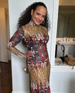 Judy Reyes Instagram - Spectacular day as a nominee at the Independent Spirit Awards for @birthrebirthmovie. #grateful! Love to the glam squad @lornareidhair @oliviafischa and @therealanaortiz styling. Also love to the devoted team and my amazing family. ✊🏽👑♥️