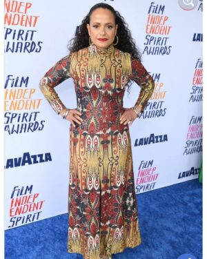 Judy Reyes Instagram - Spectacular day as a nominee at the Independent Spirit Awards for @birthrebirthmovie. #grateful! Love to the glam squad @lornareidhair @oliviafischa and @therealanaortiz styling. Also love to the devoted team and my amazing family. ✊🏽👑♥️