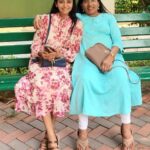 Jui Gadkari Instagram – #mothersday ❤️❤️🍰