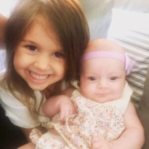 Jules Wainstein Instagram - My 2 bubs #2ndgenerationbestfriends #trouble #Rio&Reiss 💋🐣 #bffgoals #goddaughters  @sherrycoombestuff #girls
