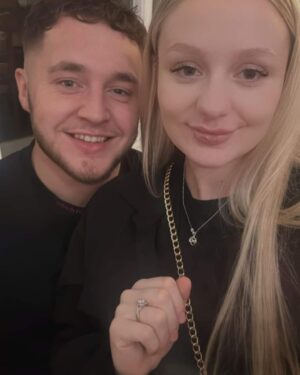 Julia Hamer-Bevis Instagram - Happy birthday beautiful Kia Carriage love you so much xx your actually having an official birthday!!! Extra presents today, hope you have an awesome day xx